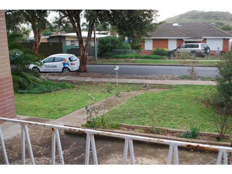 8 Brodie Crescent, Christies Beach SA 5165