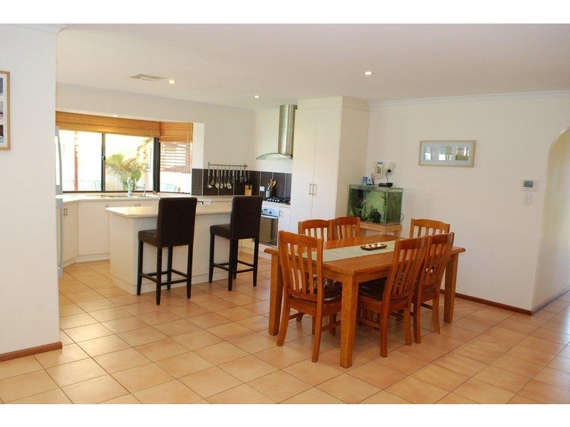 12 Plimsoll Road, Seaford SA 5169