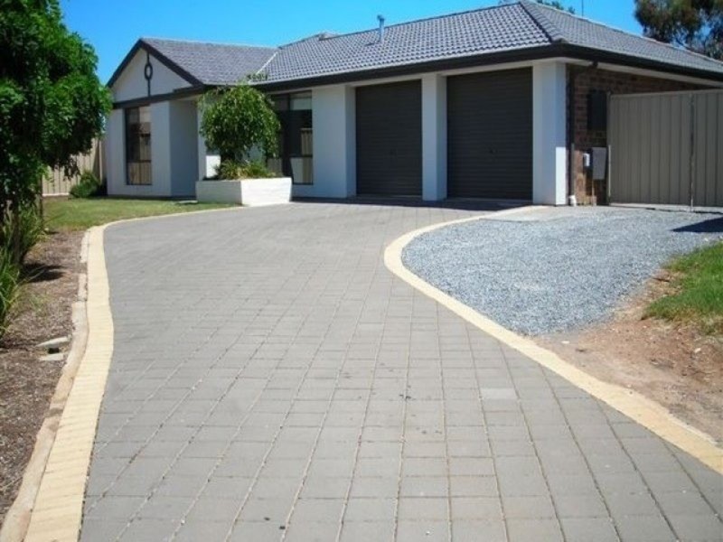 9 Hartland Avenue, Christie Downs SA 5164