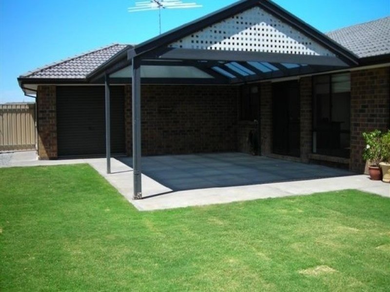 9 Hartland Avenue, Christie Downs SA 5164