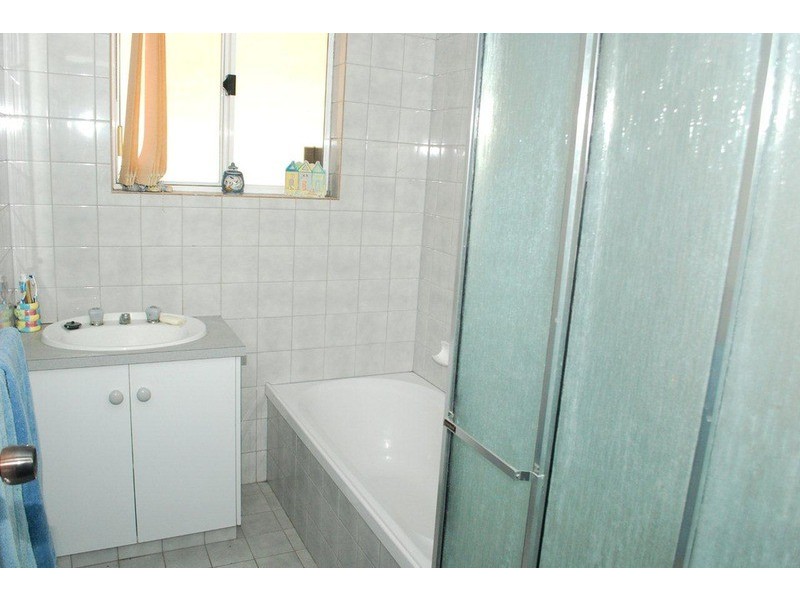 8 Ballina Court, Huntfield Heights SA 5163