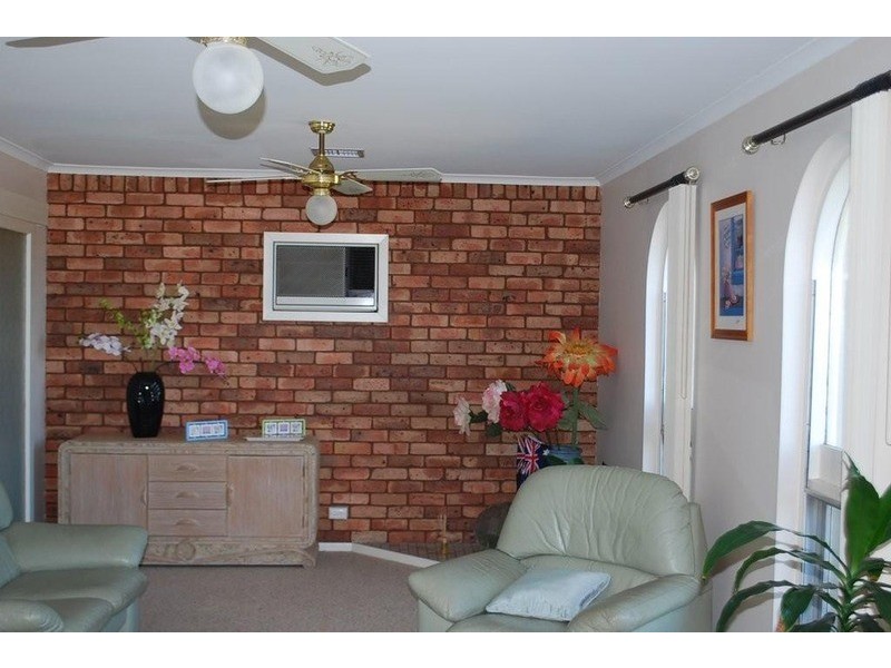 33 Roopena Street, O’sullivan Beach SA 5166