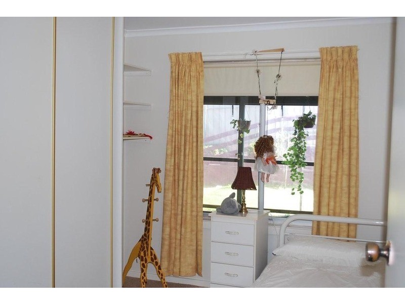 33 Roopena Street, O’sullivan Beach SA 5166