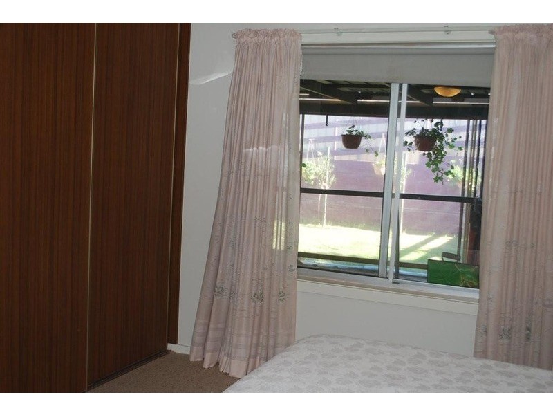 33 Roopena Street, O’sullivan Beach SA 5166