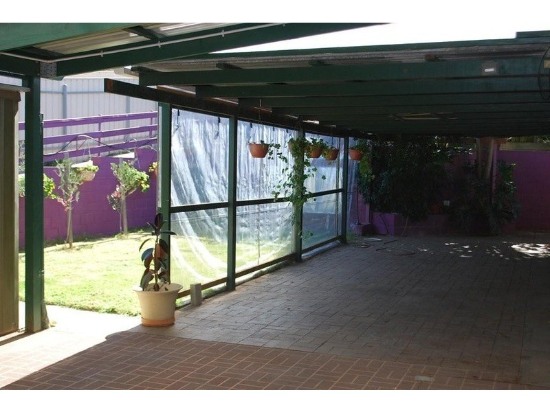 33 Roopena Street, O’sullivan Beach SA 5166