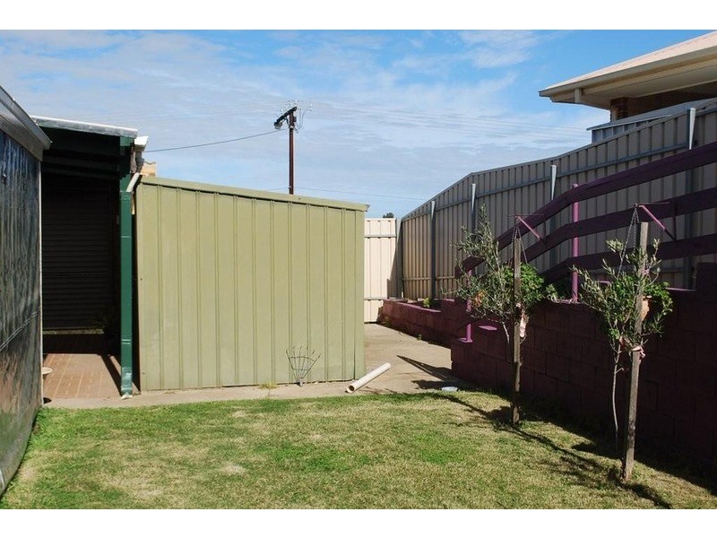 33 Roopena Street, O’sullivan Beach SA 5166