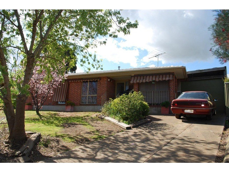 35 Lorne Crescent, Huntfield Heights SA 5163