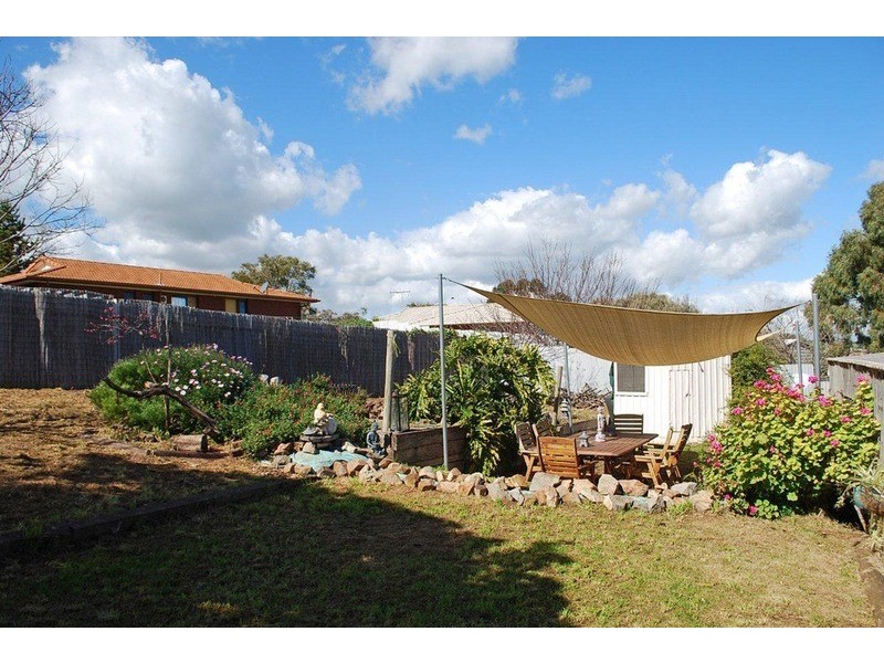 35 Lorne Crescent, Huntfield Heights SA 5163