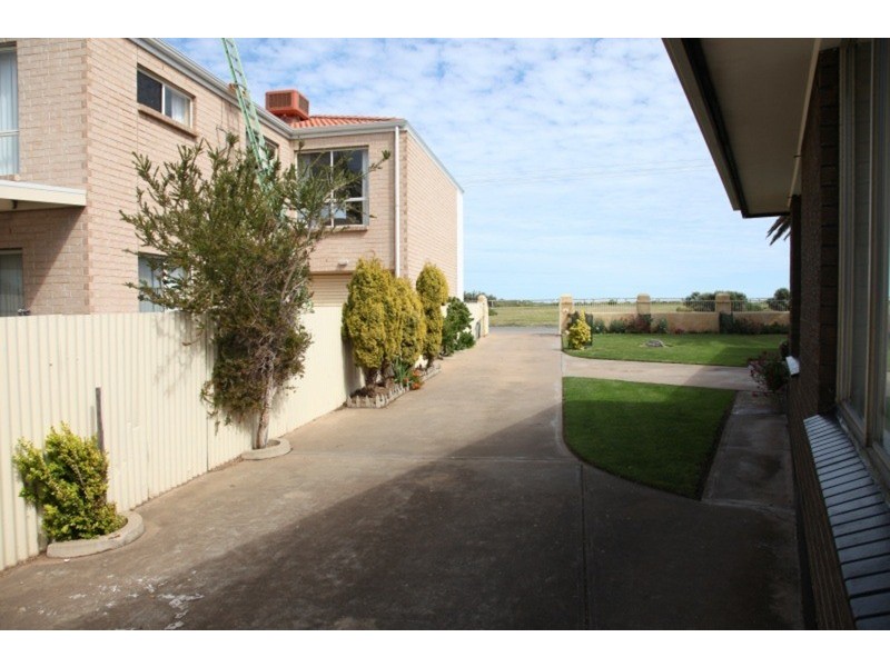 178 The Esplanade, Port Noarlunga South SA 5167
