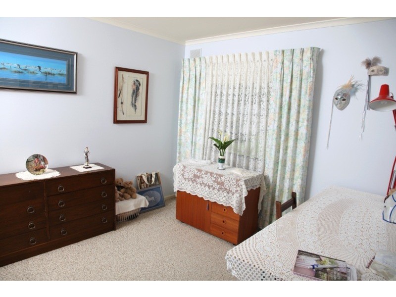 4 Alexis Street, Christie Downs SA 5164