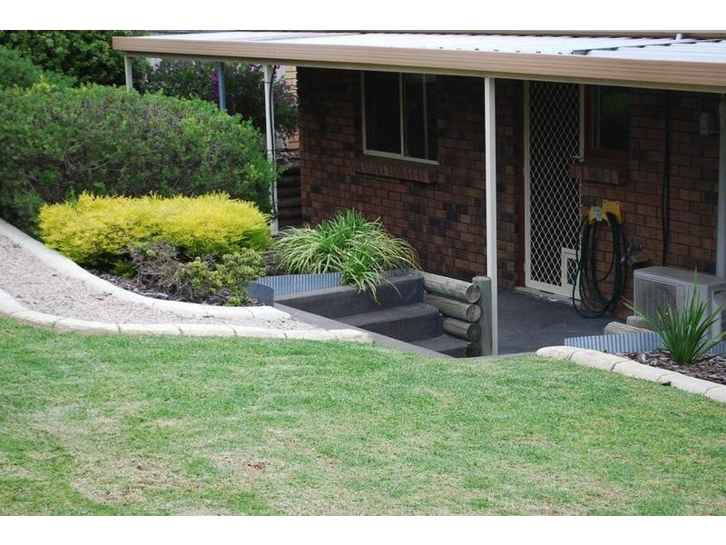 26 Darwendale Street, Huntfield Heights SA 5163