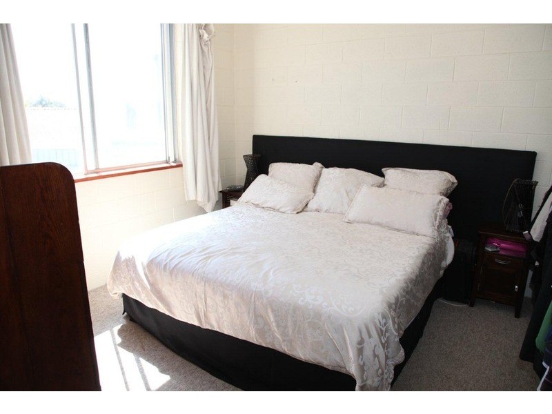 12 Domain Street, Moana SA 5169