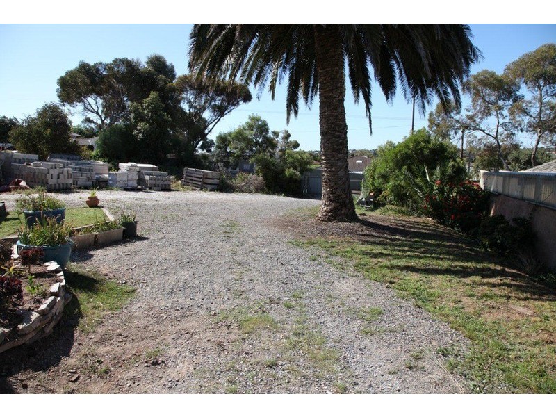 12 Domain Street, Moana SA 5169