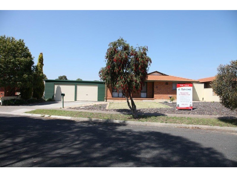 12 Kantalpa Grove, Morphett Vale SA 5162