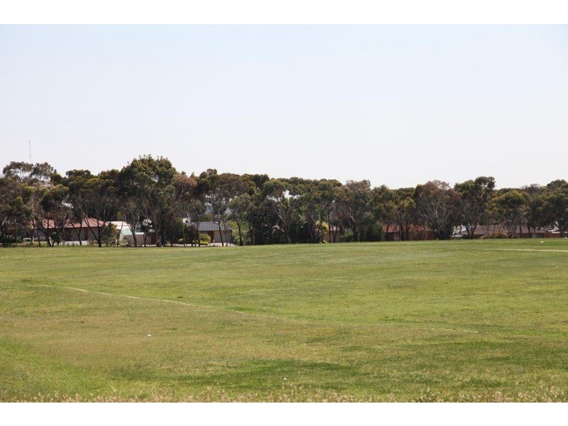 12 Kantalpa Grove, Morphett Vale SA 5162