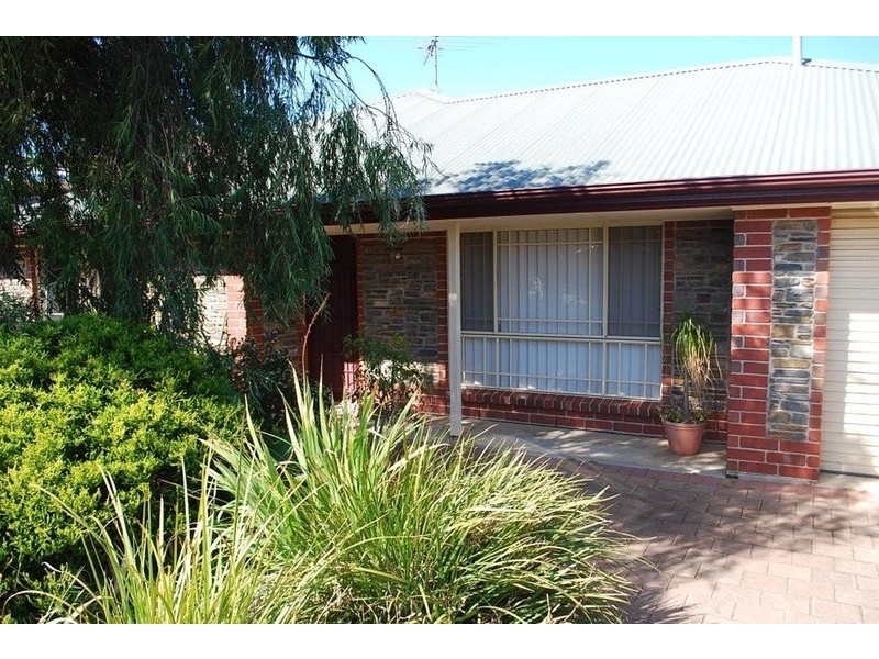 2 Castine Street, Port Noarlunga SA 5167