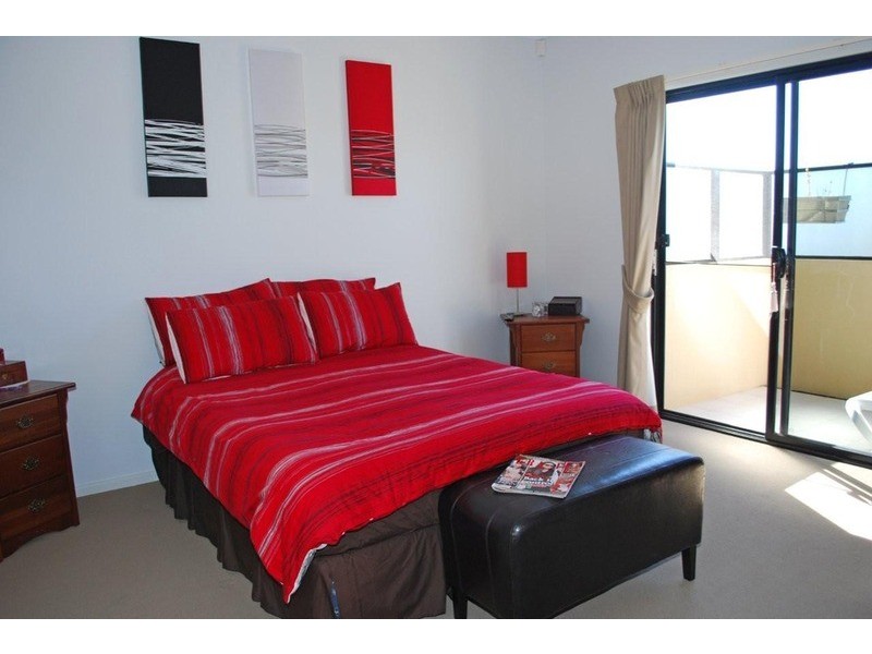 1/240 Esplanade, Seaford SA 5169