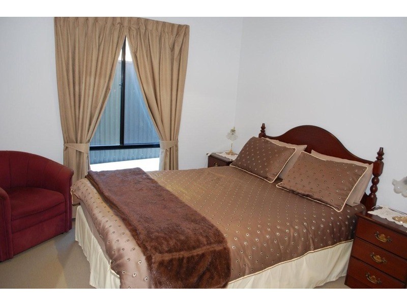 1/240 Esplanade, Seaford SA 5169