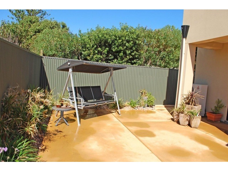 1/240 Esplanade, Seaford SA 5169