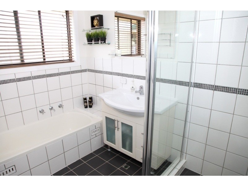 1 Tindall Crescent, Sheidow Park SA 5158