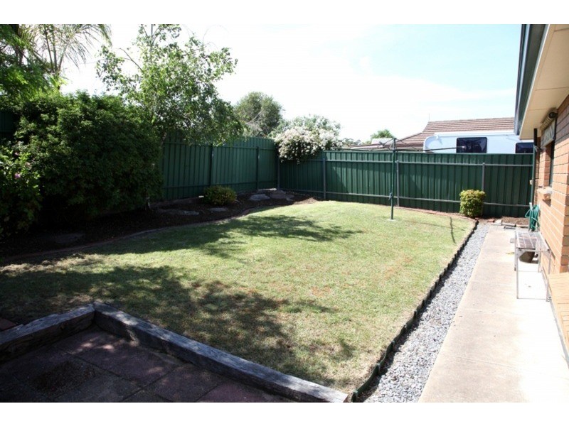 11 Yaldara Close, Woodcroft SA 5162
