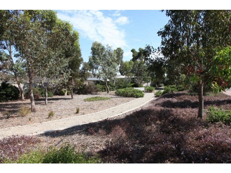 11 Yaldara Close, Woodcroft SA 5162