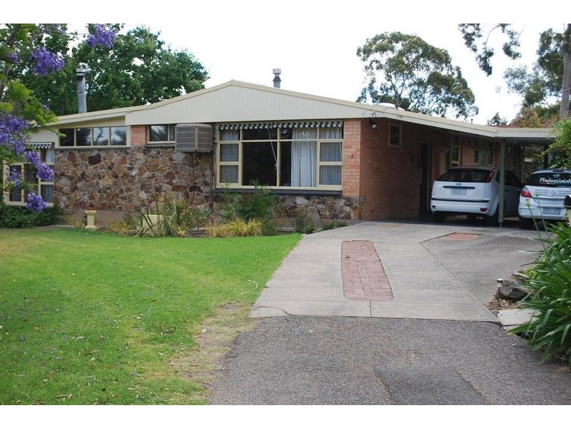 4 Rosa Court, Happy Valley SA 5159