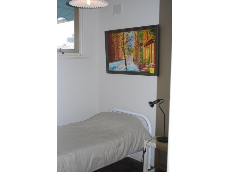 4 Rosa Court, Happy Valley SA 5159