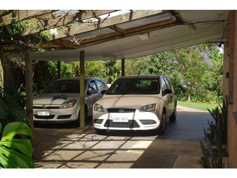 4 Rosa Court, Happy Valley SA 5159