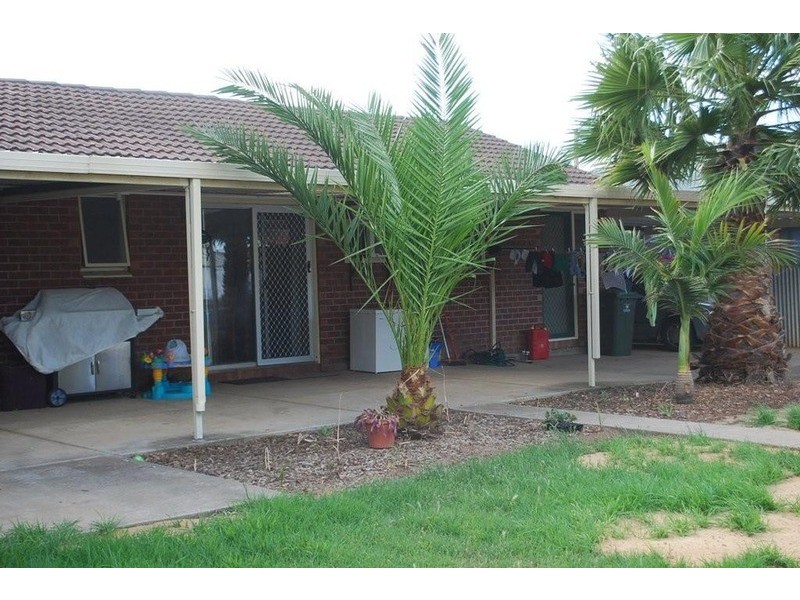74 Oxford  Street, Port Noarlunga South SA 5167