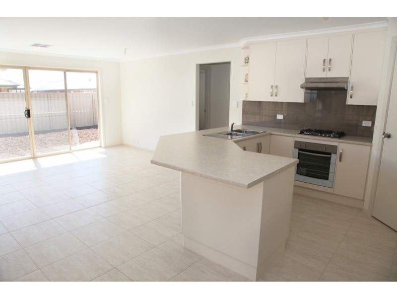 11 Killick Road, Seaford Meadows SA 5169