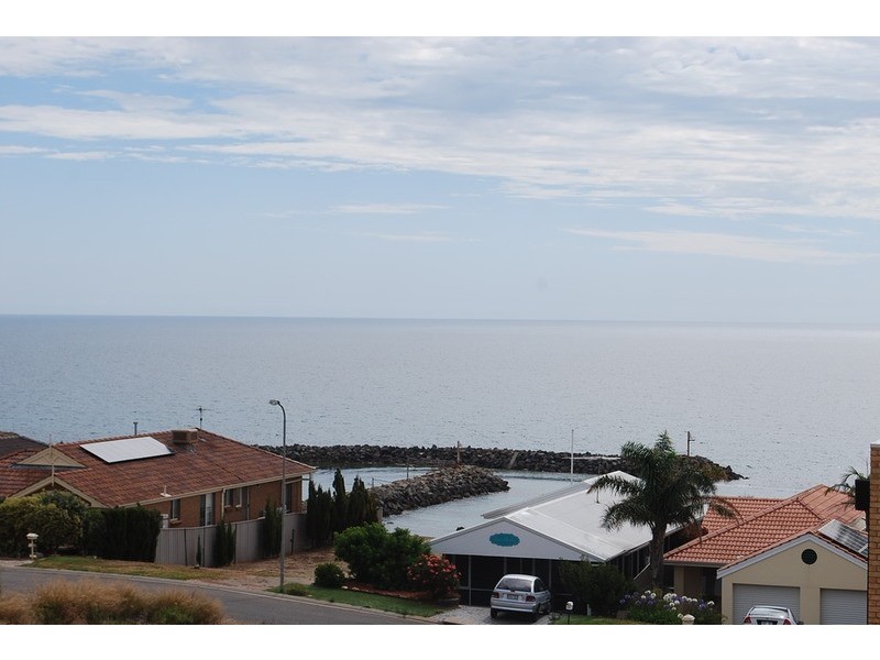 4 Sunset Court, O’sullivan Beach SA 5166