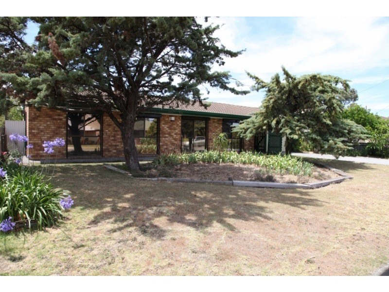 40 Trim Crescent, Old Noarlunga SA 5168