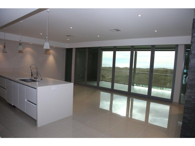 4/49-51 Macquarie Street, Moana SA 5169