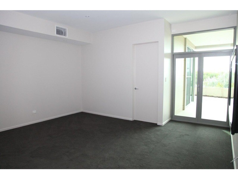 4/49-51 Macquarie Street, Moana SA 5169