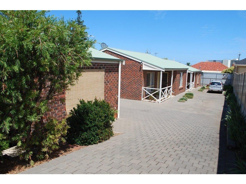 1, 2 & 3/31 Taunton Parade, Christies Beach SA 5165