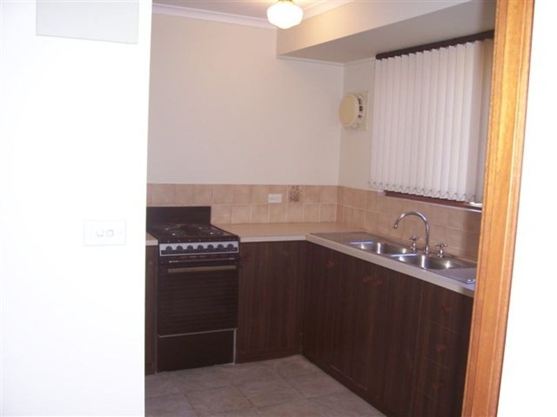 8/38 Murray Terrace, Oaklands Park SA 5046