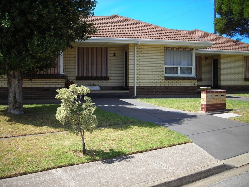 2/13 Gulfview Road, Christies Beach SA 5165