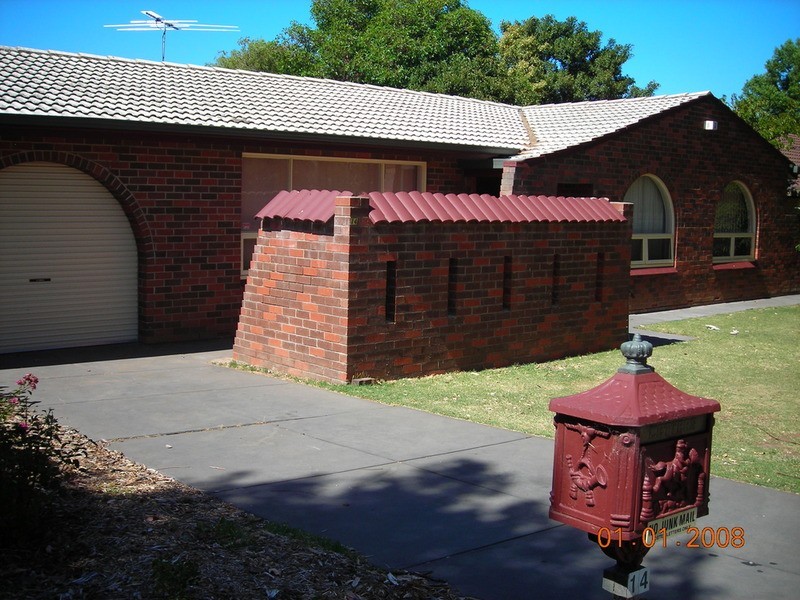 14 Hinkley Road, Morphett Vale SA 5162