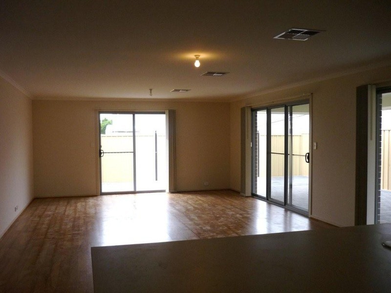 24 Yarr Crescent, Seaford Meadows SA 5169