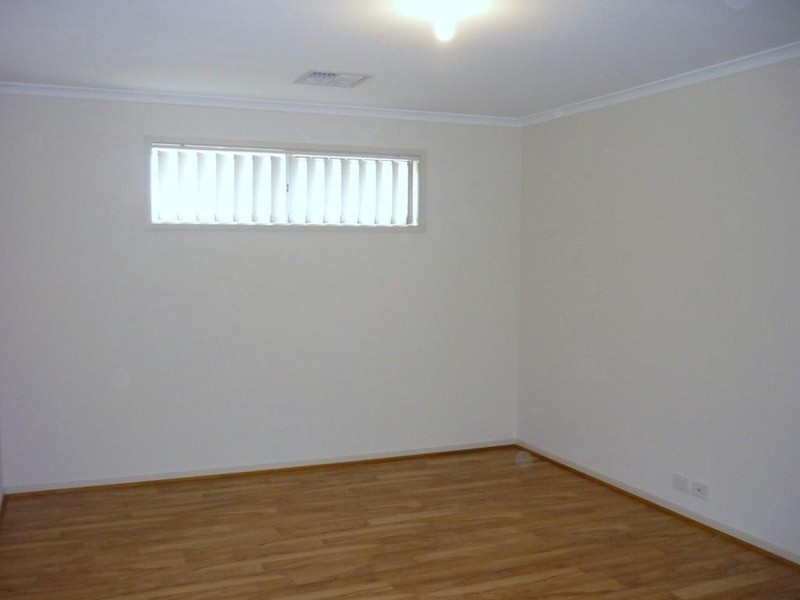 24 Yarr Crescent, Seaford Meadows SA 5169