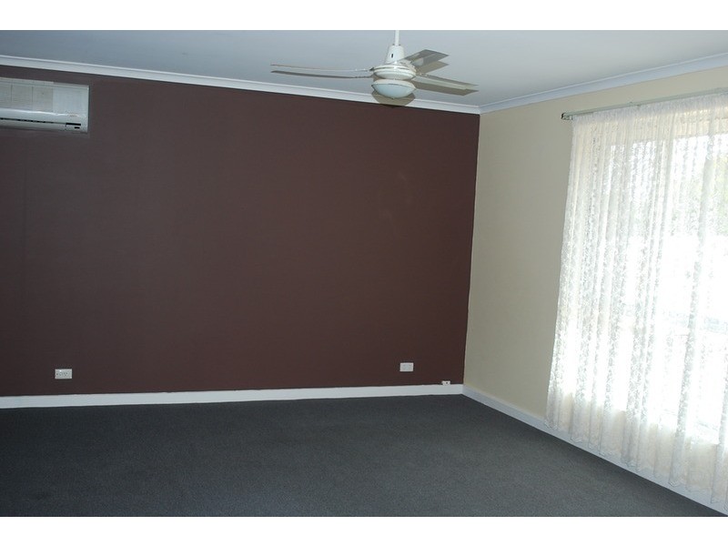 13 Essexvale Avenue, Huntfield Heights SA 5163