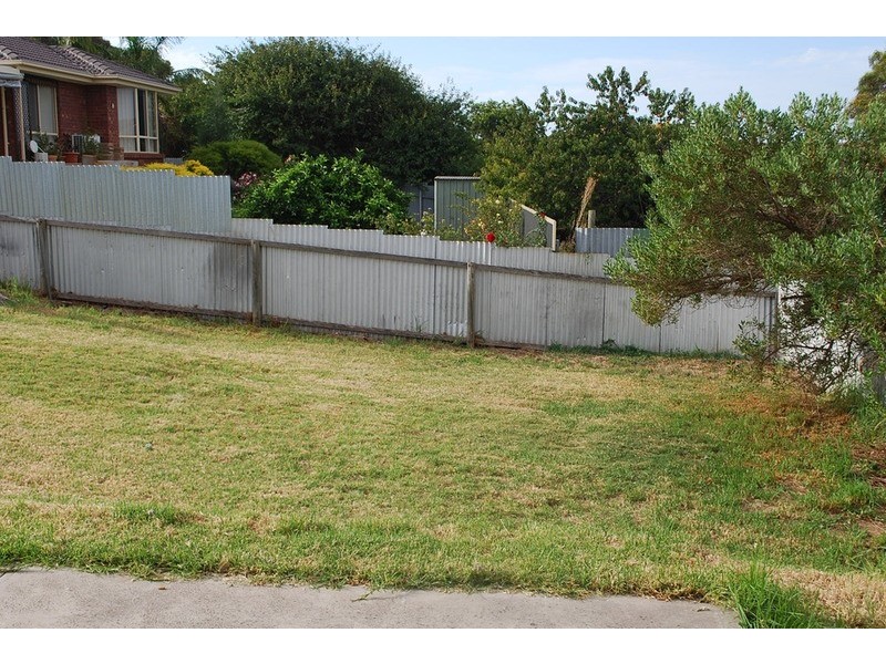 13 Essexvale Avenue, Huntfield Heights SA 5163