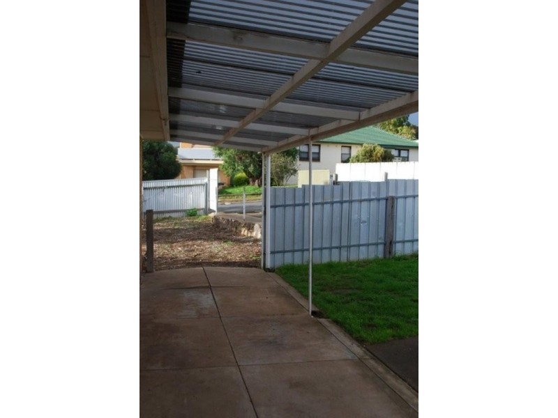 8 Brodie Crescent, Christies Beach SA 5165