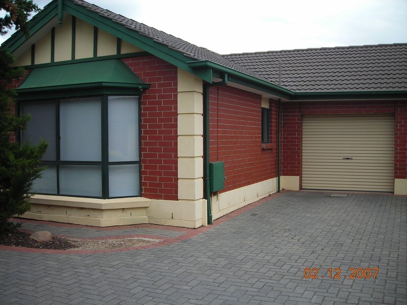 2/134 Railway Terrace, Ascot Park SA 5043