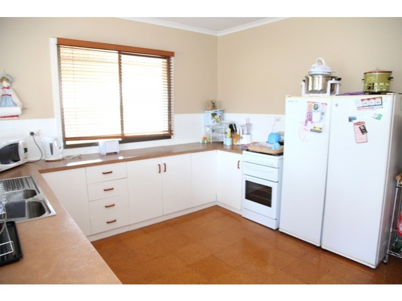 18 Maturin Avenue, Christies Beach SA 5165