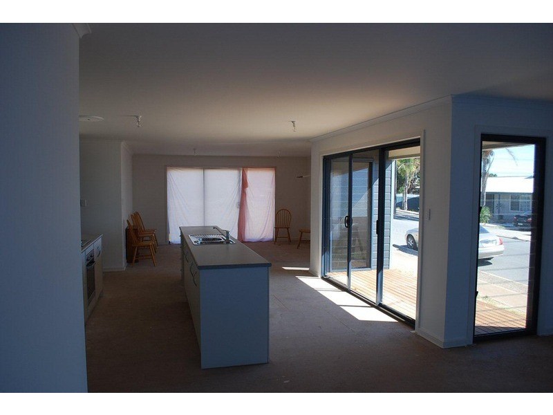 32 Davis Avenue, Christies Beach SA 5165