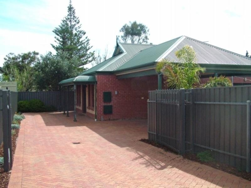 23A Taunton Parade, Christies Beach SA 5165