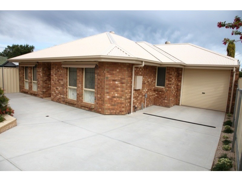5A Grazing Avenue, Morphett Vale SA 5162