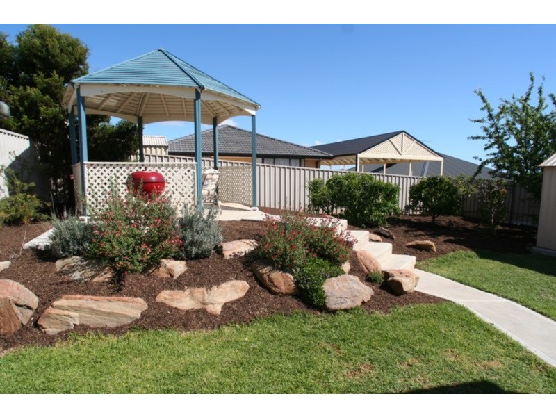 50 Dalkeith Avenue, Seaford Rise SA 5169